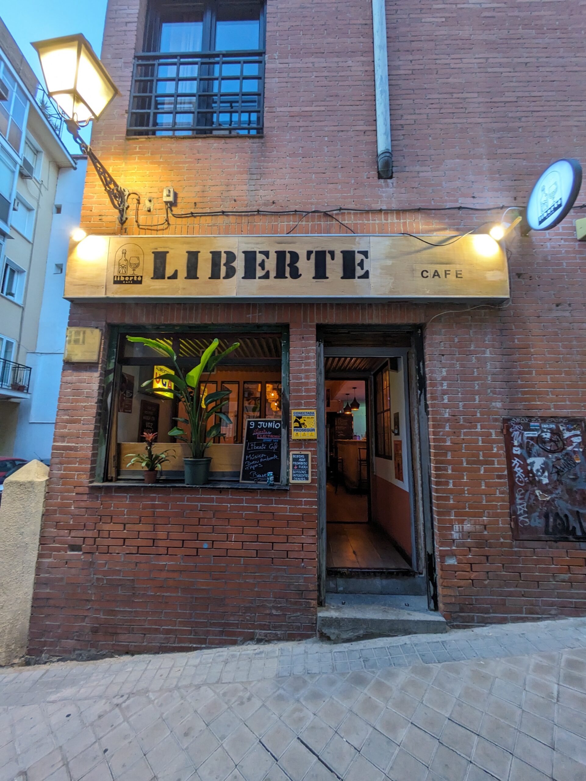 PXL_20240529_193546070