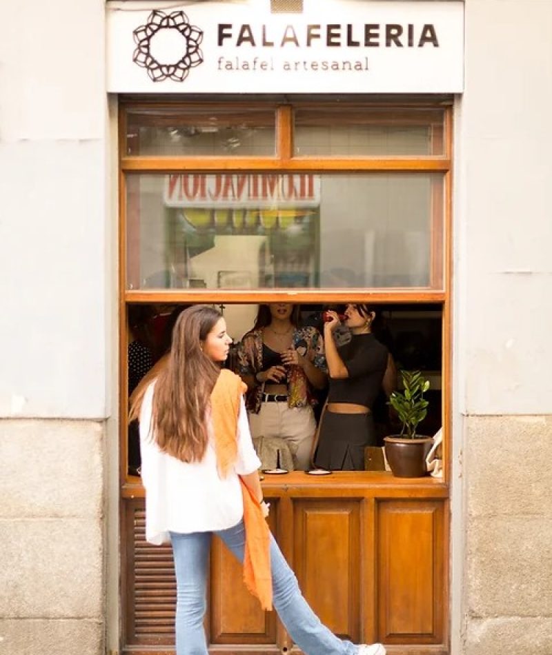 5 FALAFELERÍA