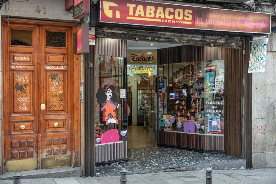 Aida_Poppy_Estanco-_Lavapies_01_2