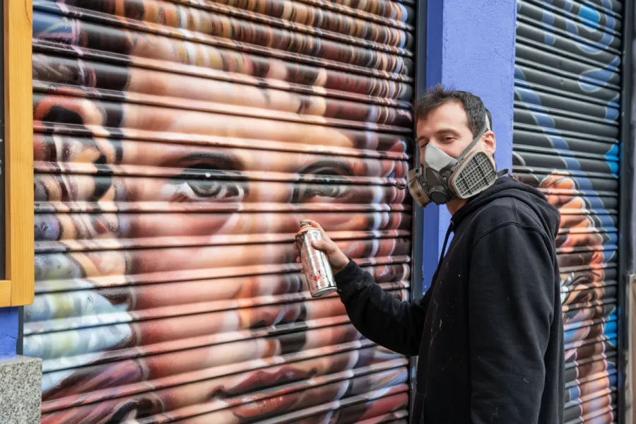 Basave_Cavanna_La_lonja_de_la_corrala_03_21