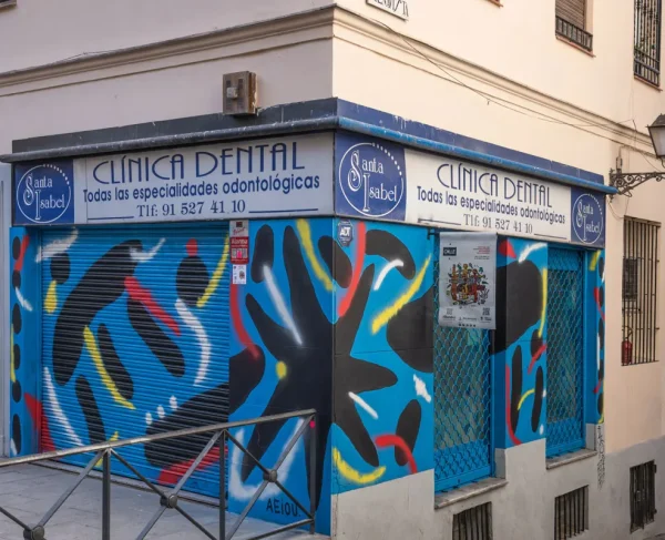 Aeiou - Clínica Dental Santa Isabel