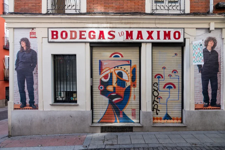 analogueresistance_Bodegas_lo_Maximo_06_11