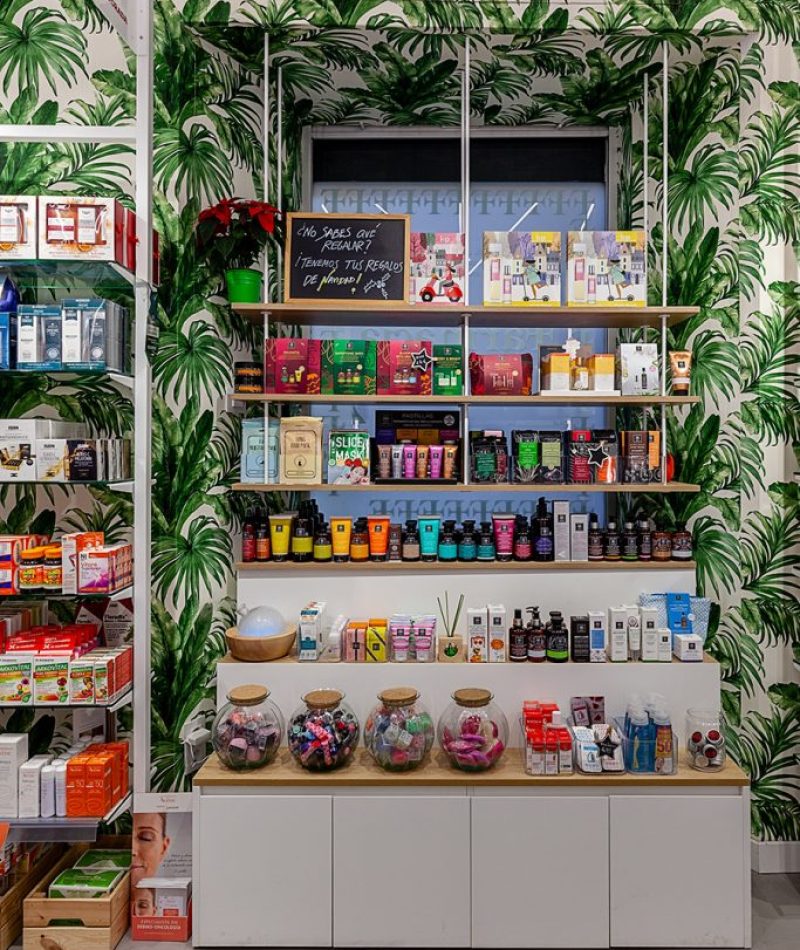 farmacialavapies2-683x1024